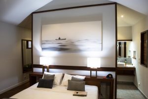 Latitude Zero – Rustic Touch